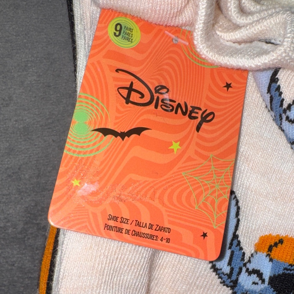 Disney Lilo & Stitch- Stitch 9 Pairs of Socks Set Unisex NWT - Picture 6 of 15